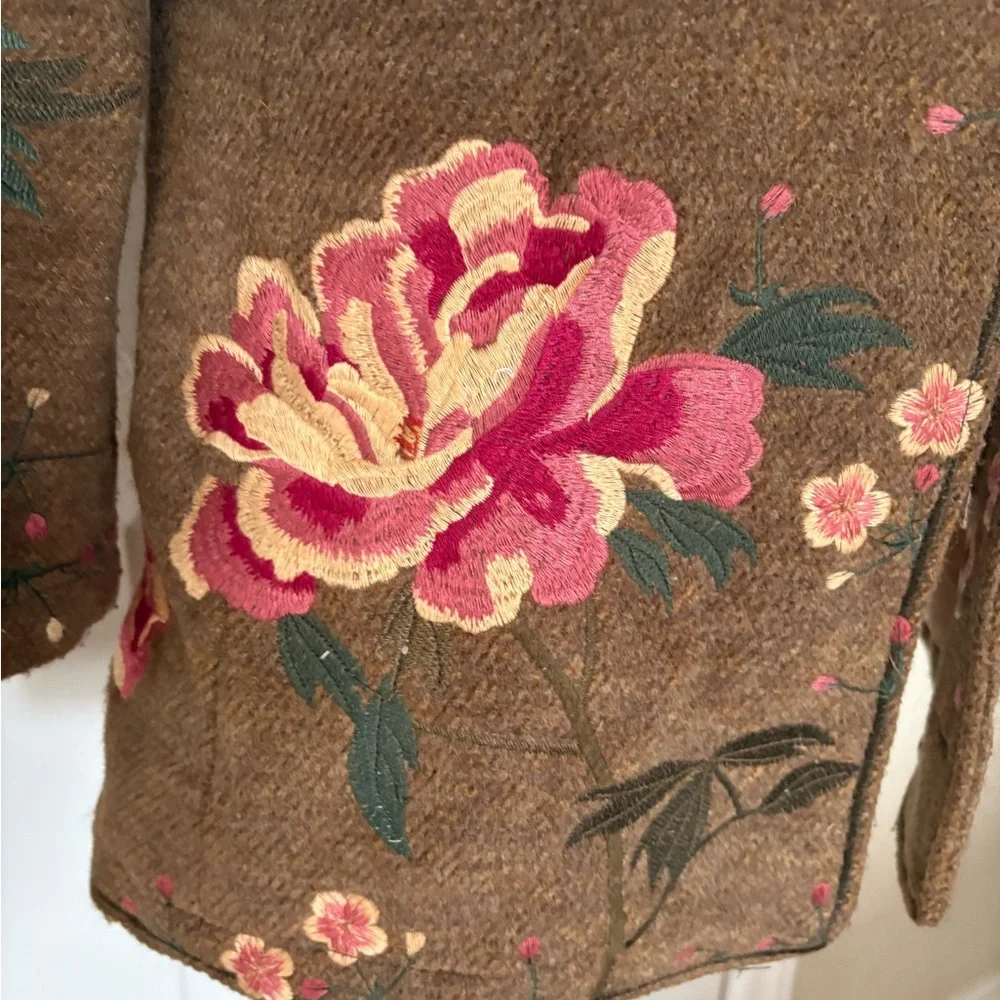 100% Wool Bohemian embroidery cottagecore coat - Picture 7 of 14